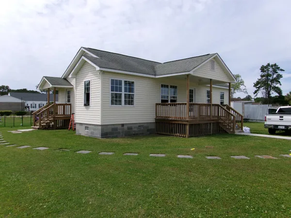 $2,200 | 3004 Church Street, Myrtle Beach, SC 29577