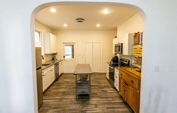 $985,000 | 2563 Central Avenue, Augusta, GA 30904
