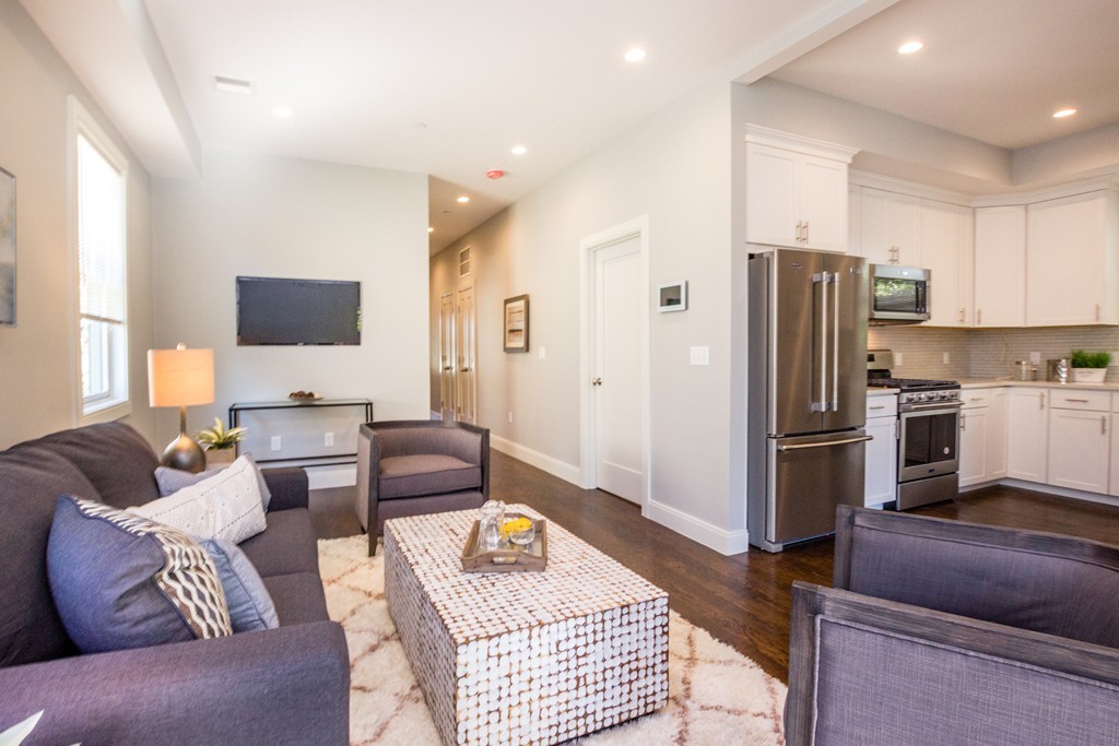 7 Langford Park, Unit 3 Boston, MA 02119 - Photo 13 of 23