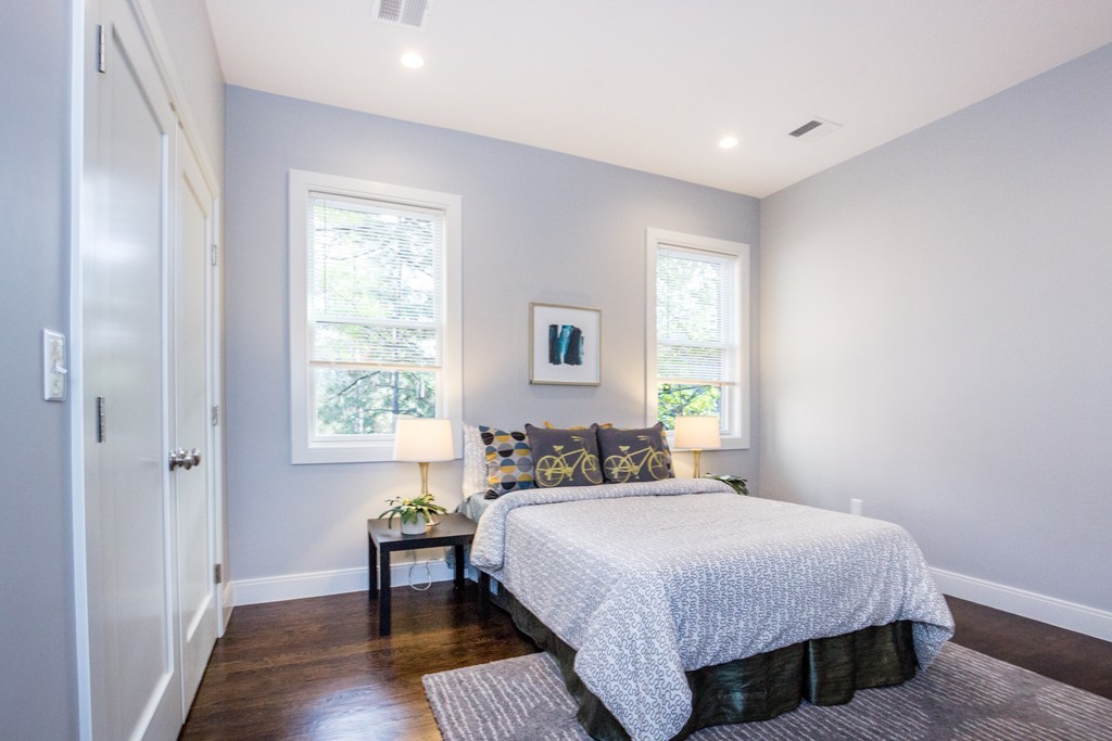 7 Langford Park, Unit 3 Boston, MA 02119 - Photo 17 of 23