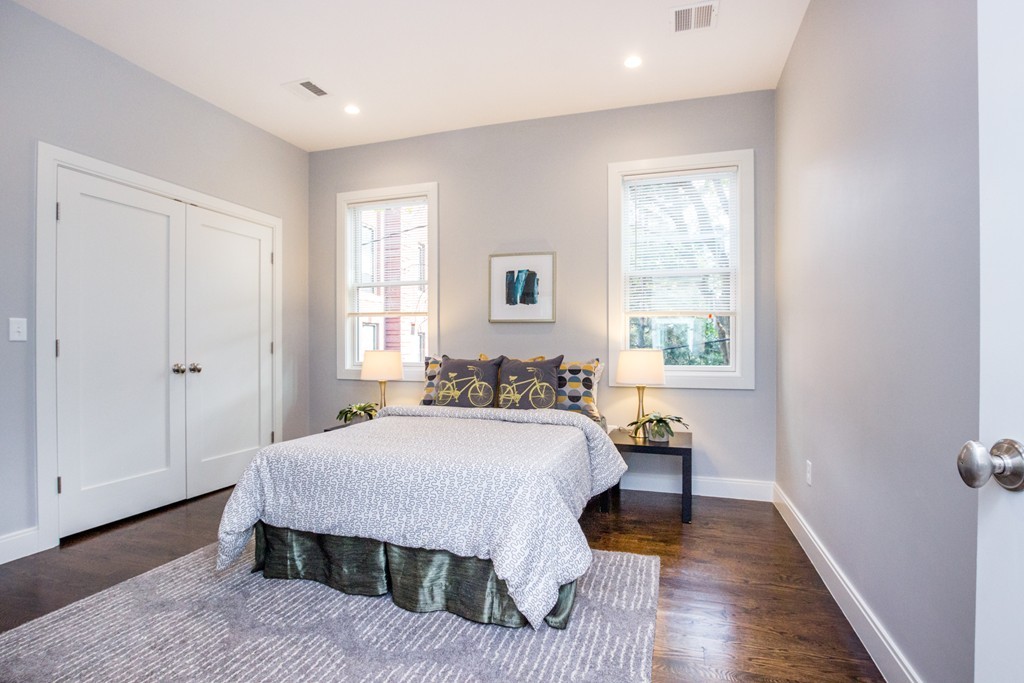 7 Langford Park, Unit 3 Boston, MA 02119 - Photo 18 of 23