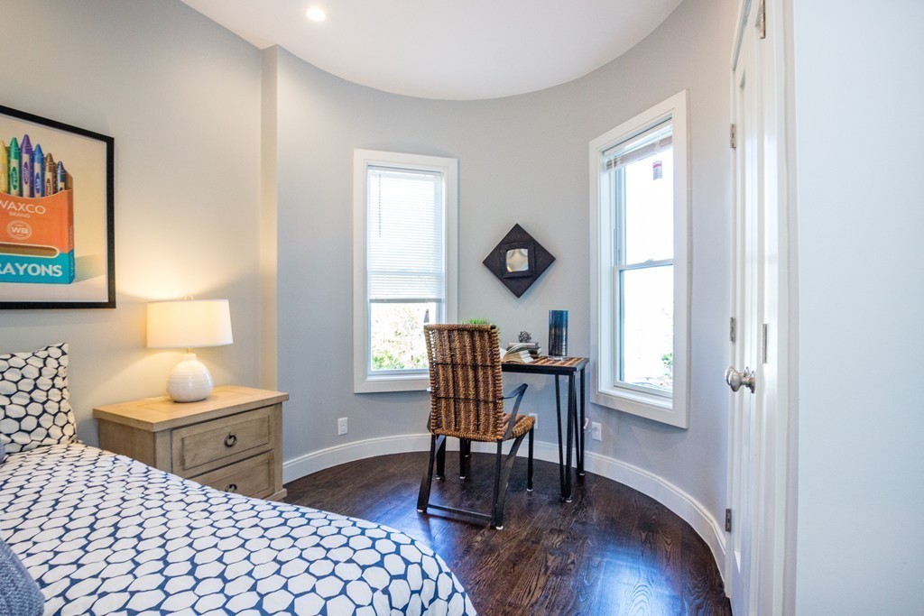 7 Langford Park, Unit 3 Boston, MA 02119 - Photo 7 of 23