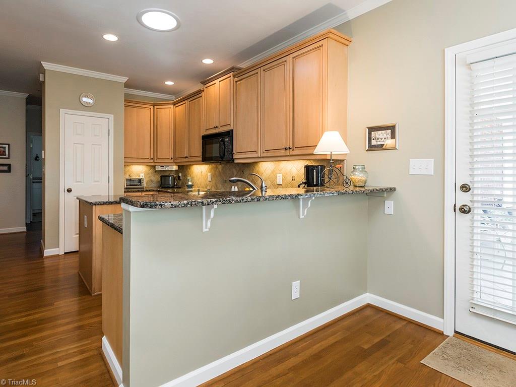 4510 Calabria Court High Point, NC 27265 - Photo 14 of 30 Gallery Image 14