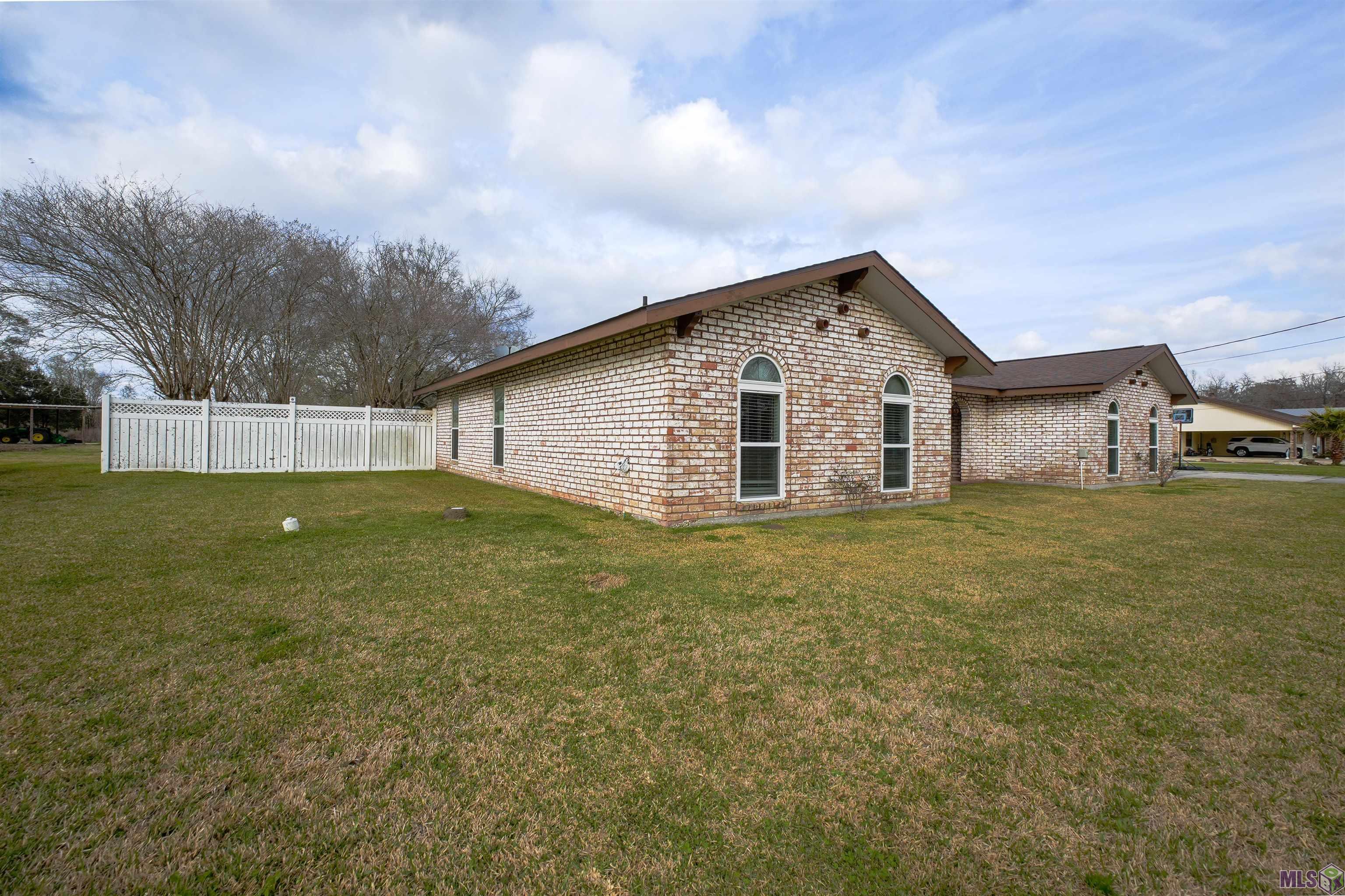 113 Oak Lane Pierre Part, LA 70339 - Photo 4 of 17