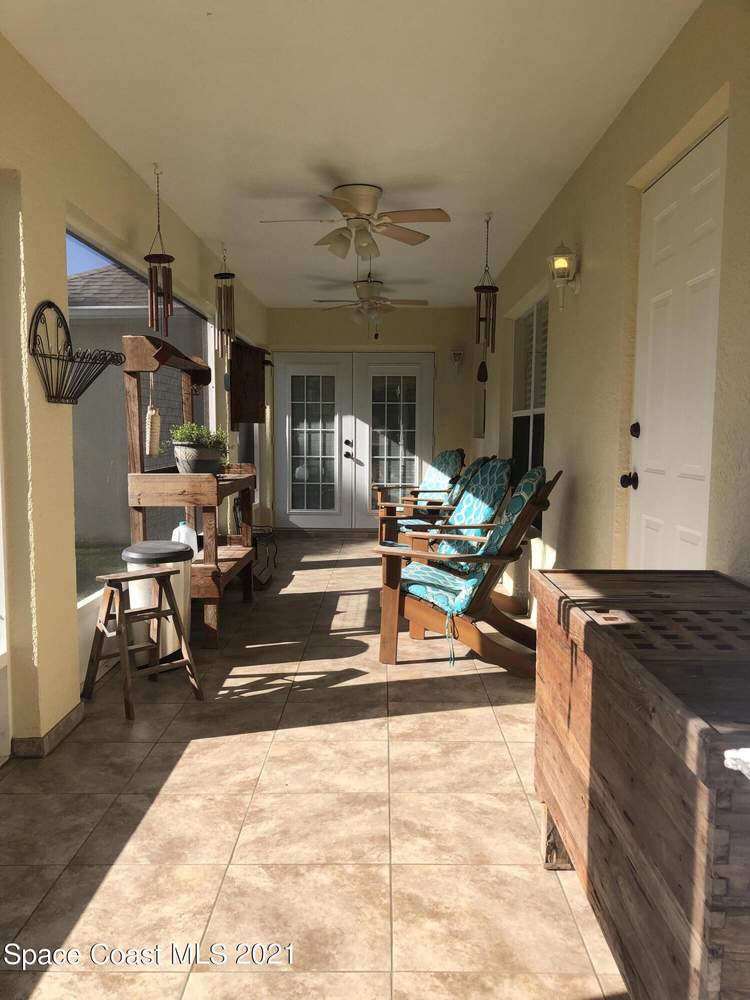 2865 Digby Road Southeast Palm Bay, FL 32909 - Photo 39 of 42 a living room filled with furniture