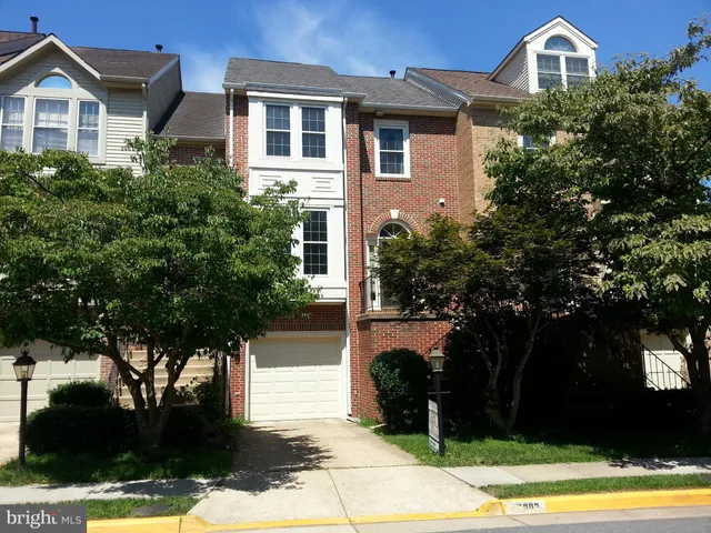 $3,300 | 12002 Lisa Marie Court, Fairfax, VA 22033