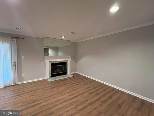 $3,300 | 12002 Lisa Marie Court, Fairfax, VA 22033