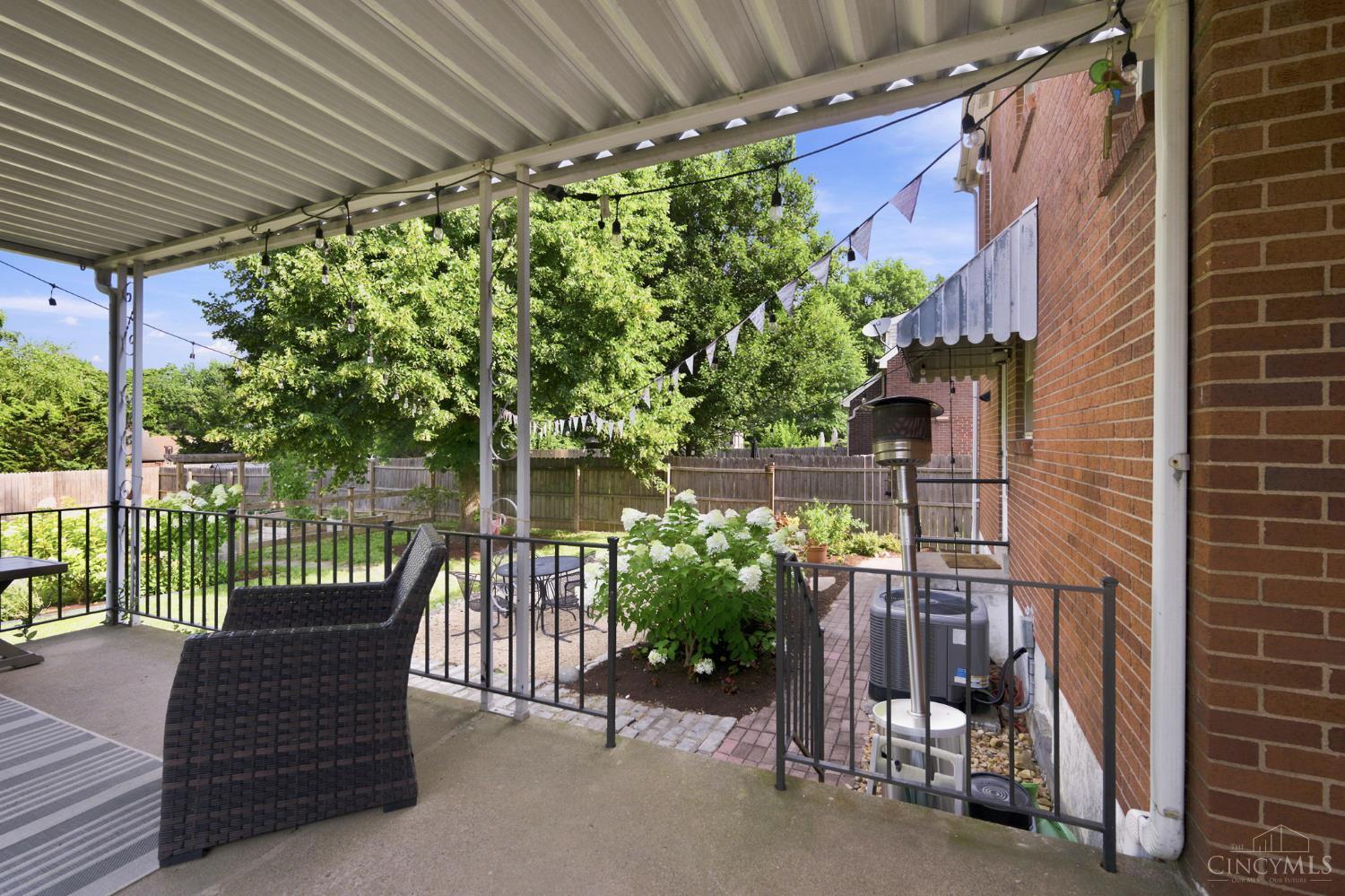 3089 Neisel Avenue Cincinnati, OH 45248 - Photo 24 of 37