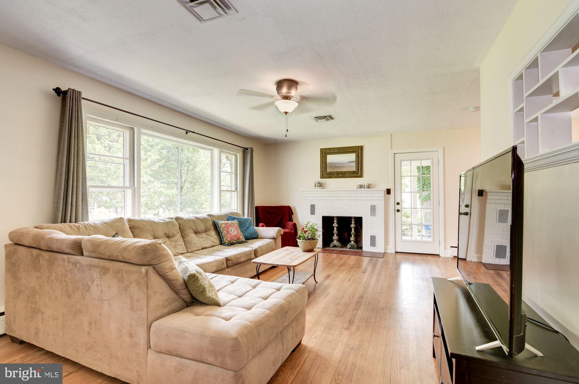 45989 Rolling Road Lexington Park, MD 20653 - Photo 9 of 50