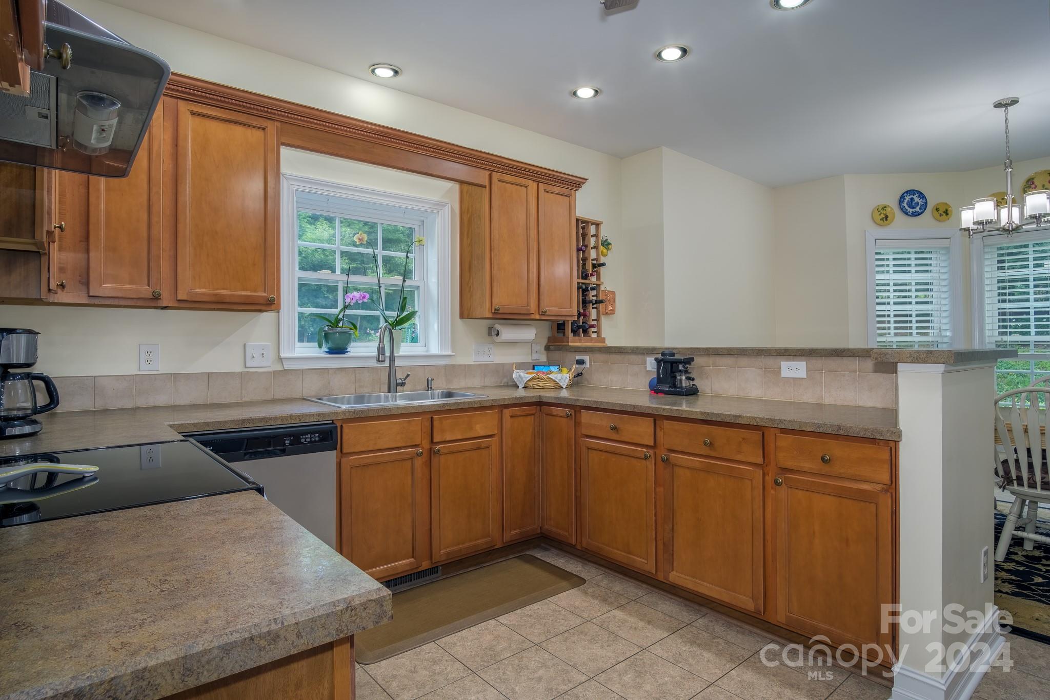 34 Creek Run Road Candler, NC 28715 - Photo 29 of 48 Gallery Image 29