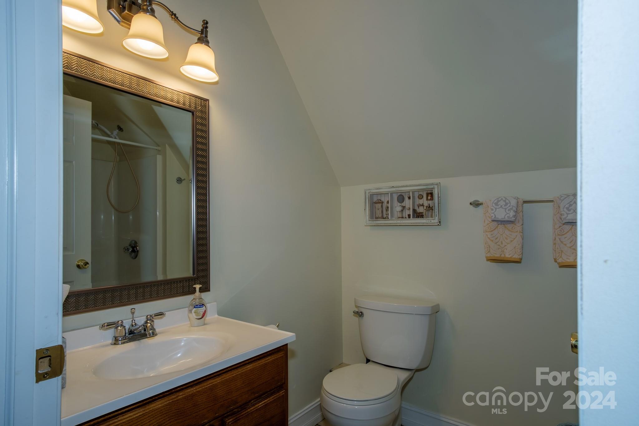 34 Creek Run Road Candler, NC 28715 - Photo 40 of 48 Gallery Image 40