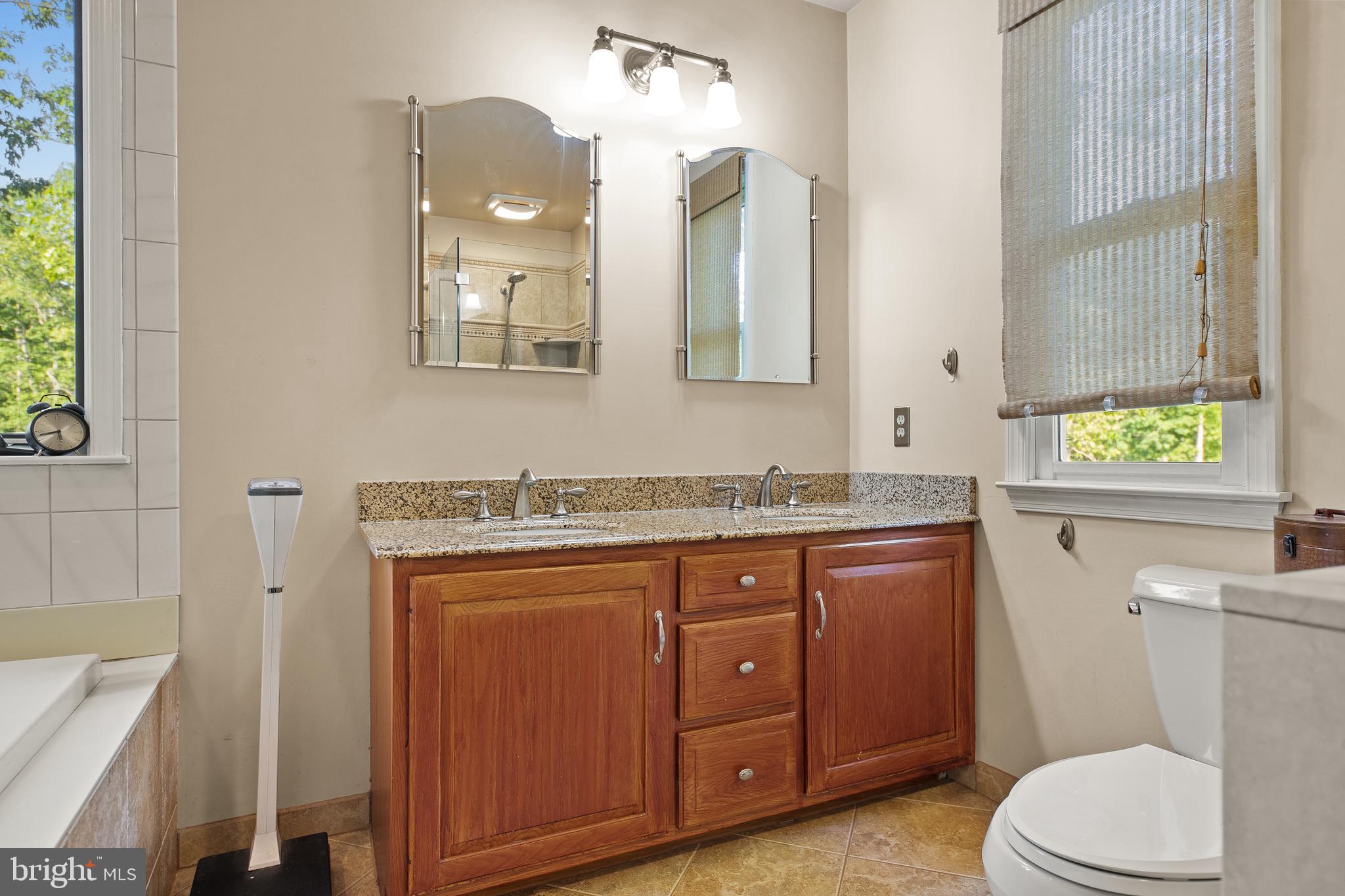 829 McKendimen Road Shamong, NJ 08088 - Photo 37 of 64 Primary Bathroom