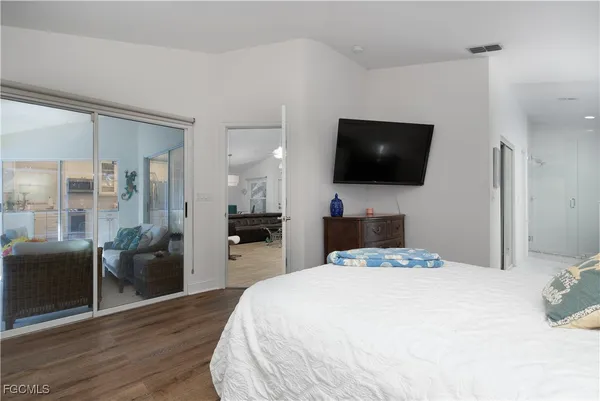 $450,000 | 21194 Old Oak Place, Estero, FL 33928