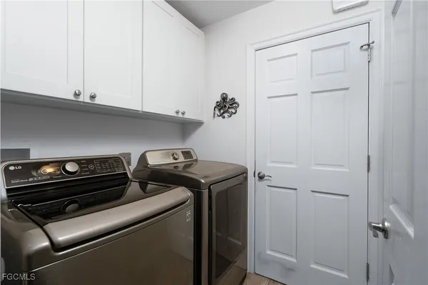 $450,000 | 21194 Old Oak Place, Estero, FL 33928