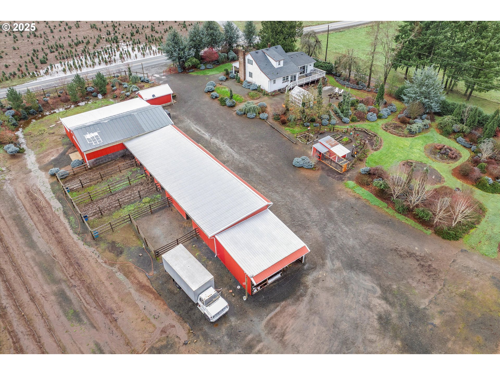 15032 South Carus Road Oregon City, OR 97045 - Photo 7 of 41 Deck