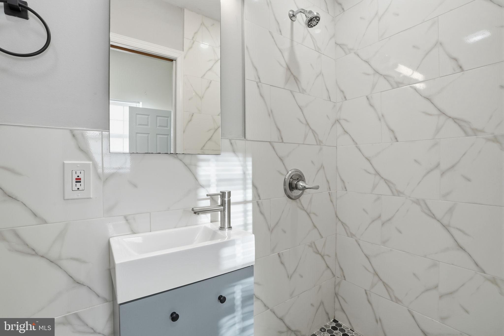 1245 Faunce Street Philadelphia, PA 19111 - Photo 12 of 23 Front Bathroom