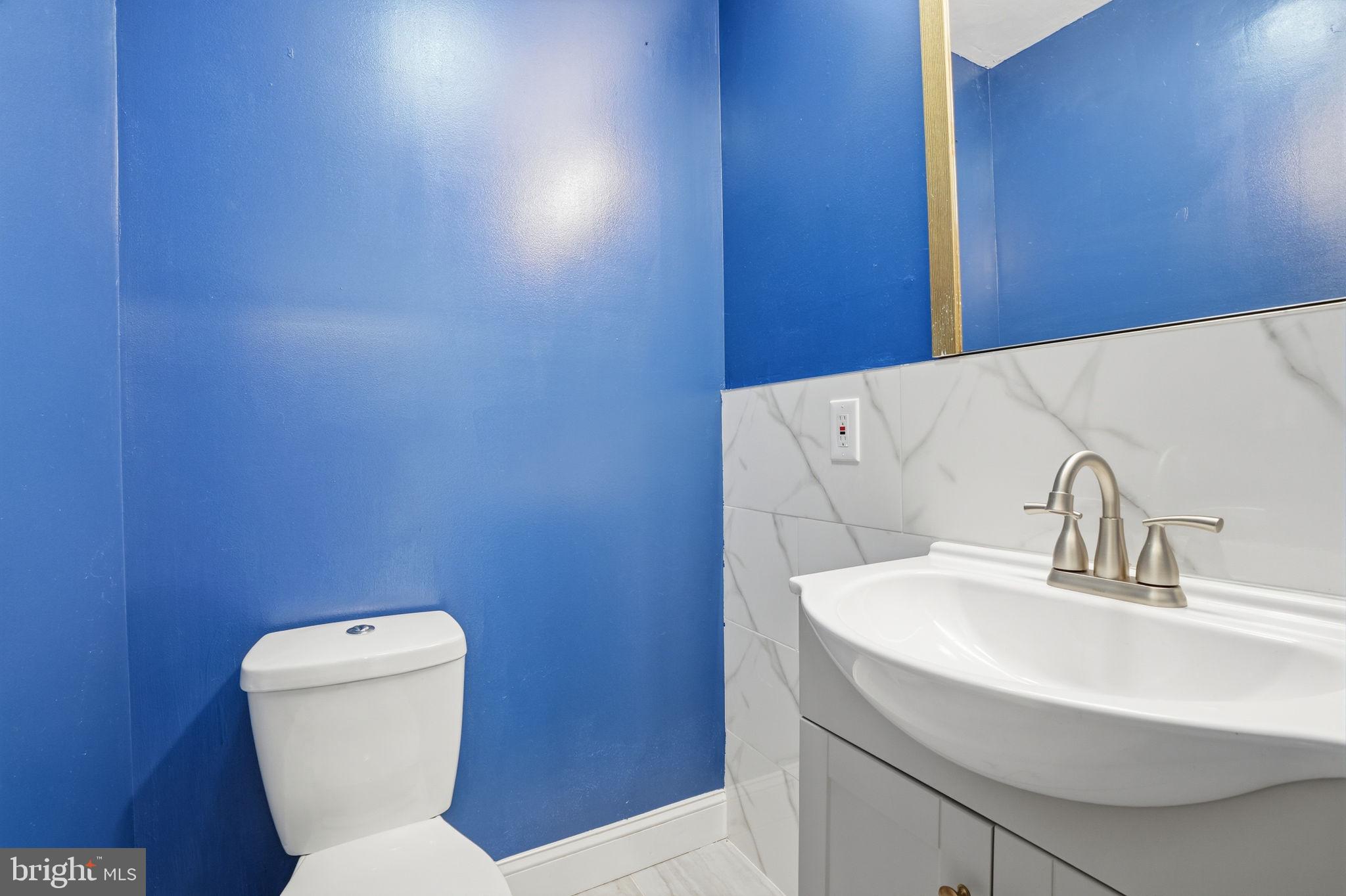 1245 Faunce Street Philadelphia, PA 19111 - Photo 13 of 23 Hall Bathroom