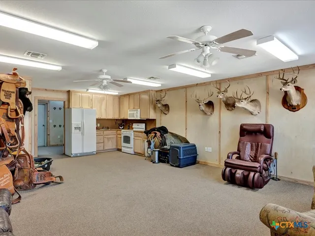 $1,500,000 | 8206 East State Highway 103, Lufkin, TX 75901