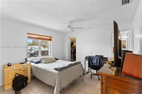 $469,000 | 7690 Southwest 7th Court, North Lauderdale, FL 33068
