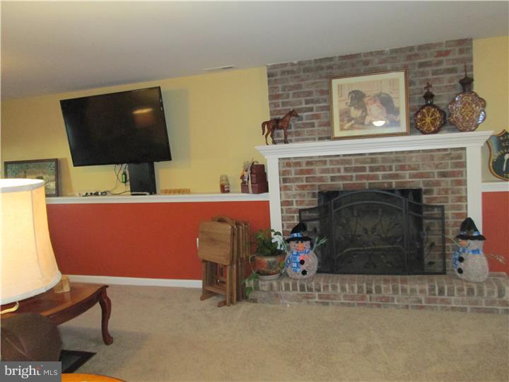38 Linden Road Burlington, NJ 08016 - Photo 12 of 23 Fireplace