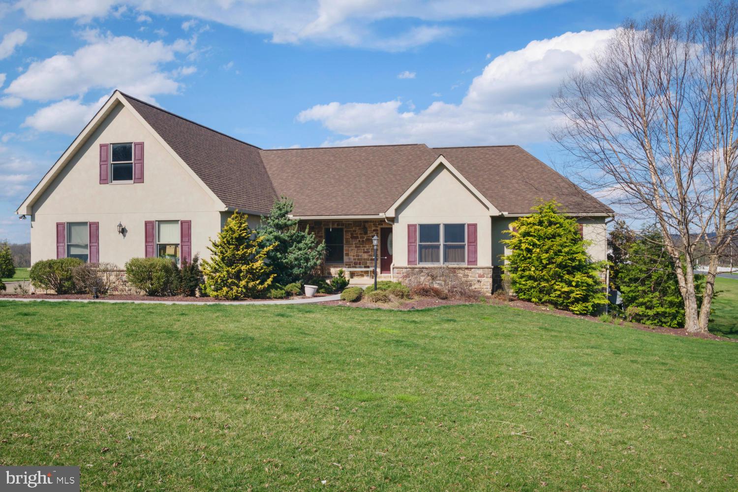 379 Fairview Road New Providence, PA 17560 - Photo 1 of 25 Gallery Image 1