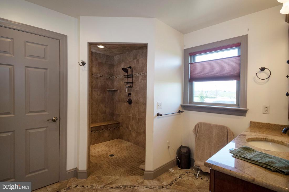 379 Fairview Road New Providence, PA 17560 - Photo 14 of 25 Gallery Image 14