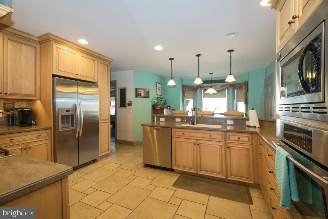 379 Fairview Road New Providence, PA 17560 - Photo 7 of 25 Gallery Image 7