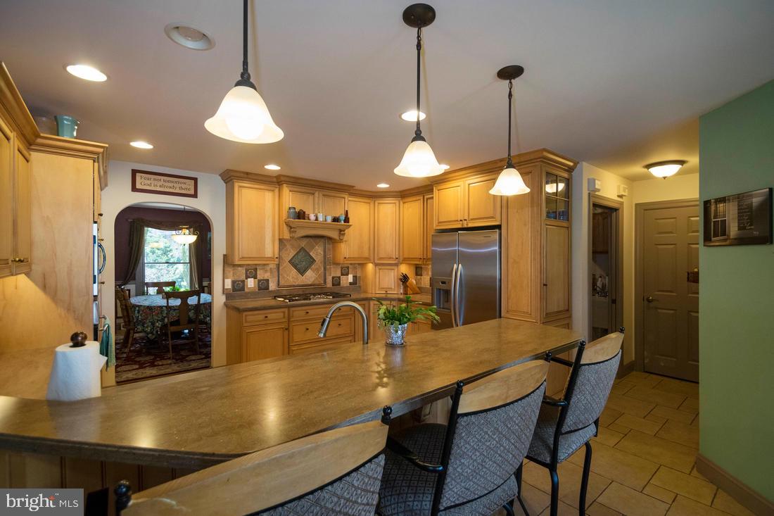 379 Fairview Road New Providence, PA 17560 - Photo 8 of 25 Gallery Image 8