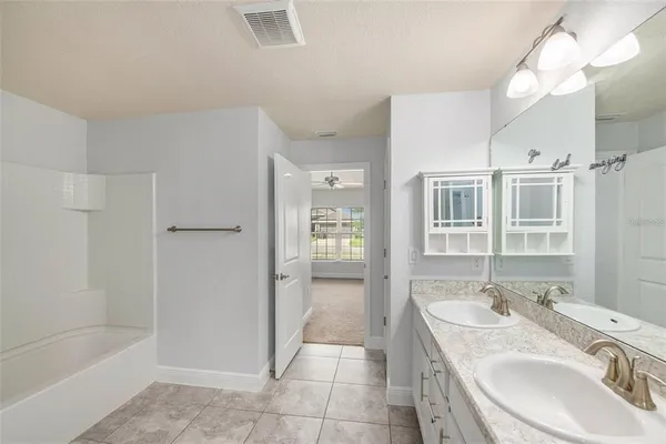 $2,300 | 14442 Haddon Mist Drive, Wimauma, FL 33598