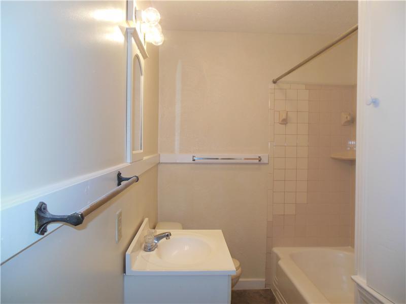 3208 Guion Road Indianapolis, IN 46222 - Photo 13 of 19 Gallery Image 13
