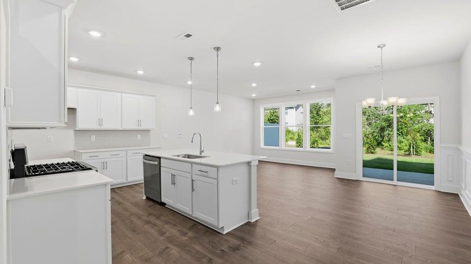 614 Jules Lane Moore, SC 29369 - Photo 7 of 38