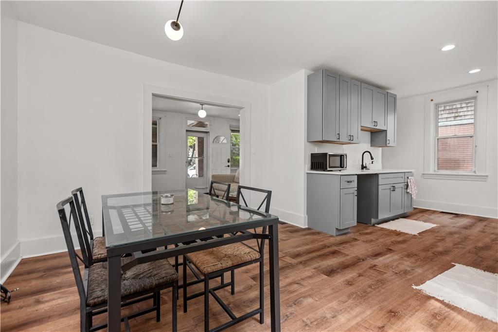 29 Defoe Street Pittsburgh, PA 15214 - Photo 11 of 36 Gallery Image 11