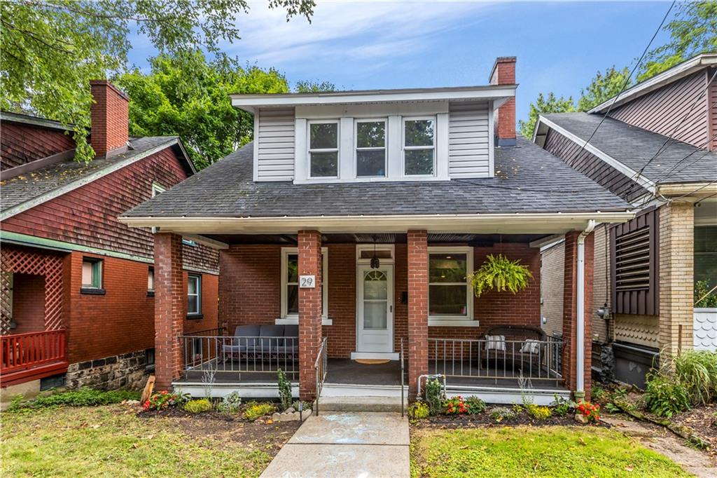29 Defoe Street Pittsburgh, PA 15214 - Photo 2 of 36 Expansive Front porch