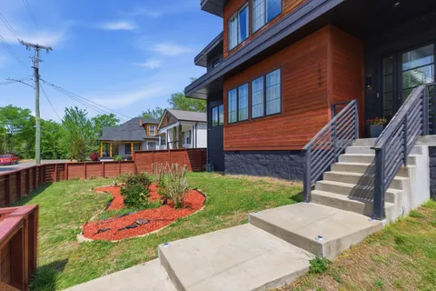 $1,400,000 | 1606 10th Avenue North, Nashville, TN 37208