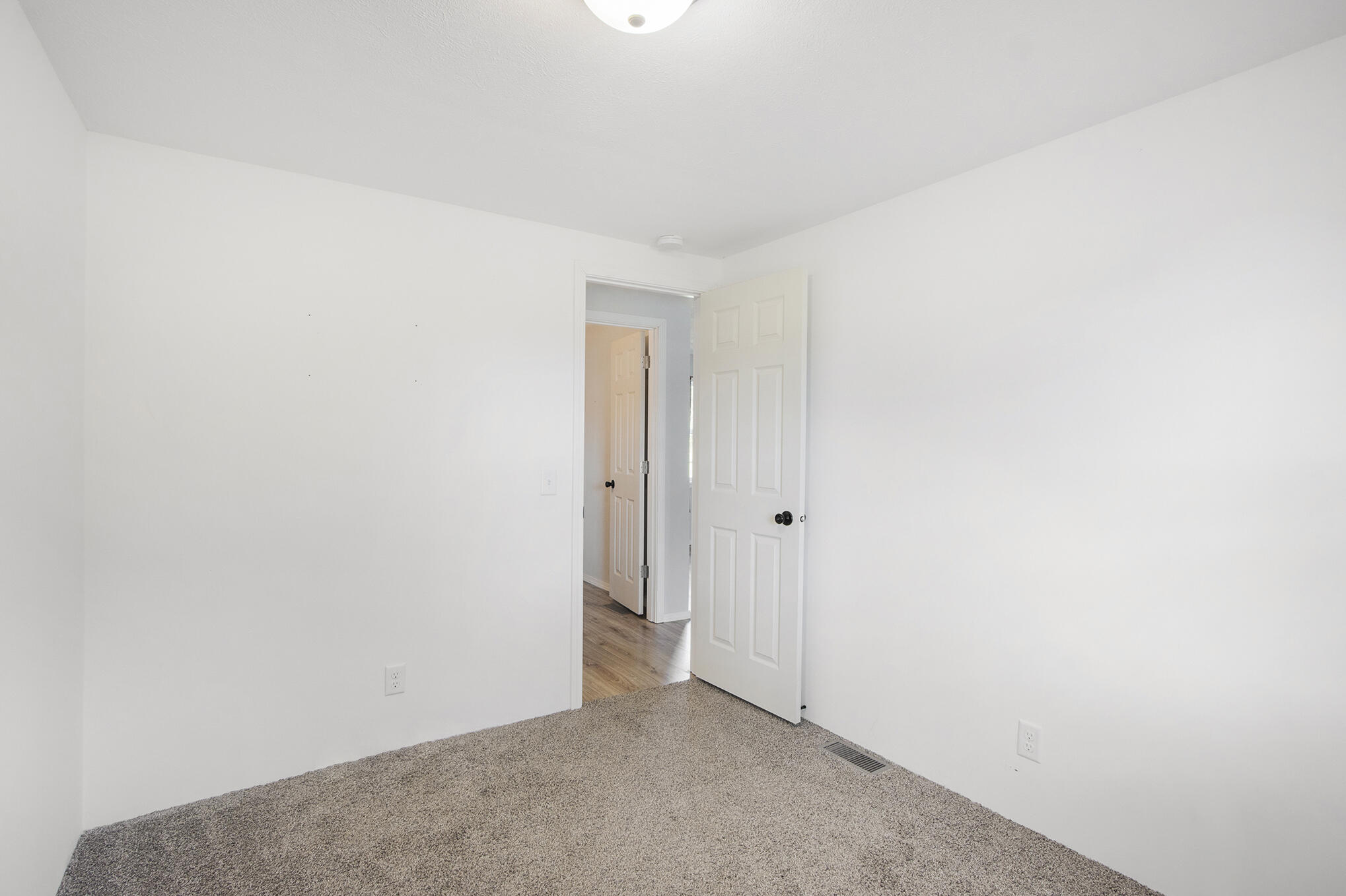 57900 Patterson Lane Three Rivers, MI 49093 - Photo 17 of 20 57900Patterson_35