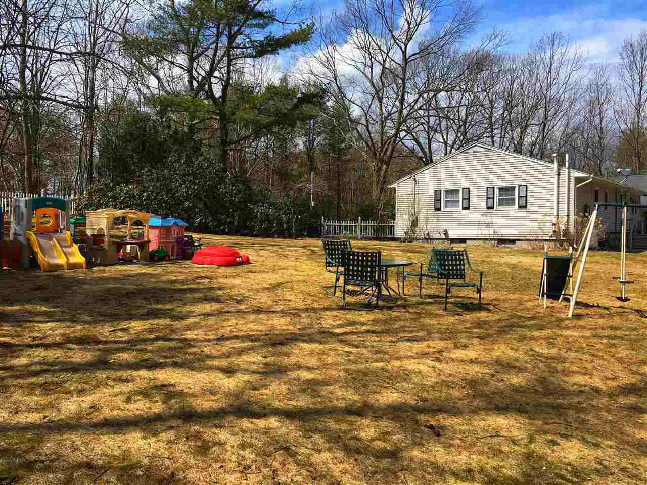 741 Robinson Road Pembroke, NH 03275 - Photo 14 of 21