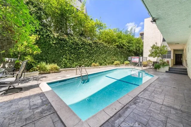 $3,900 | 1228 North La Cienega Boulevard, Unit 203, West Hollywood, CA 90069