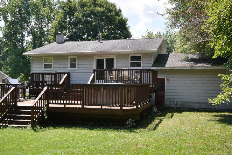 604 Lakeview Road Paw Paw, MI 49079 - Photo 21 of 21 Rear of Home