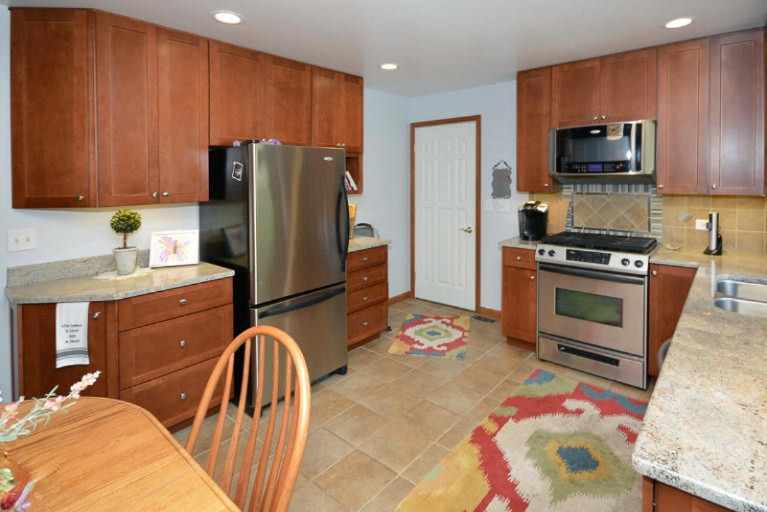 604 Lakeview Road Paw Paw, MI 49079 - Photo 7 of 21 Kitchen