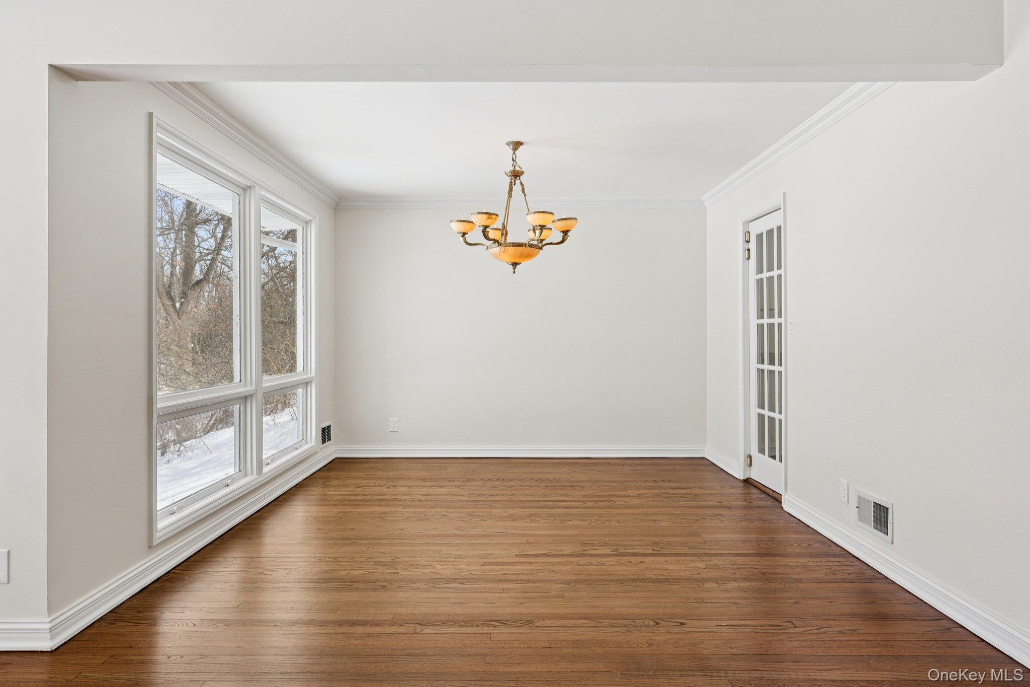 11 Meadowlark Road Rye Brook, NY 10573 - Photo 8 of 34 Formal Dining Room