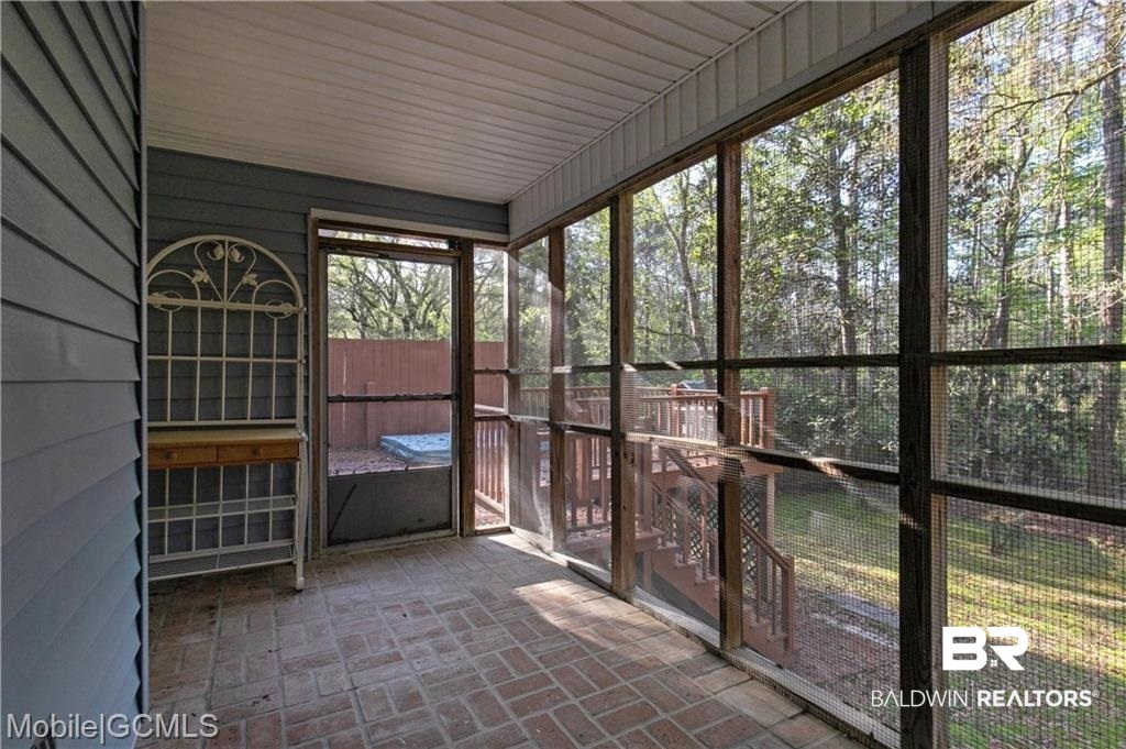 5617 Candia Court Mobile, AL 36693 - Photo 2 of 18