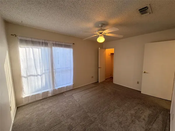 $1,550 | 2327 Torrington Drive, Unit C, Arlington, TX 76012