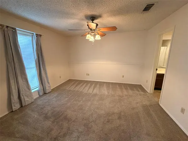 $1,550 | 2327 Torrington Drive, Unit C, Arlington, TX 76012