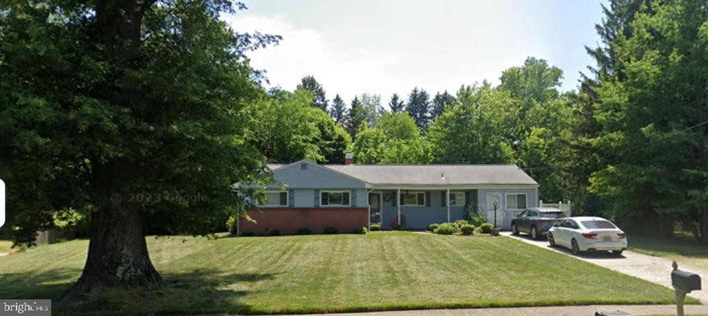 5 Bayberry Road Ewing, NJ 08618 - Photo 1 of 6