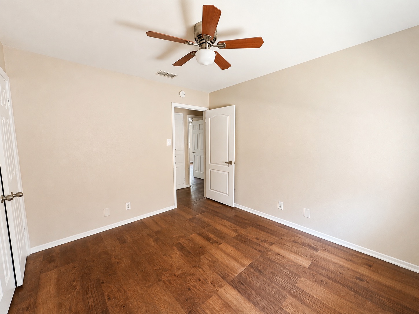 5624 Signal Point Austin, TX 78724 - Photo 9 of 16 Bedroom 1