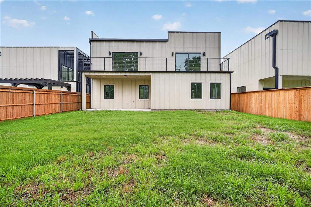 105 Rolston Road Irving, TX 75060 - Photo 33 of 35