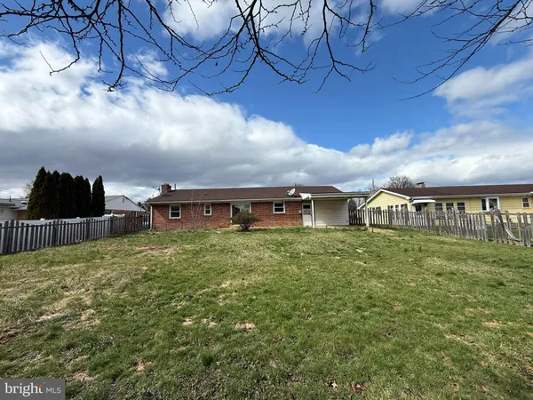 $200,000 | 1006 Charles Street, Mechanicsburg, PA 17055