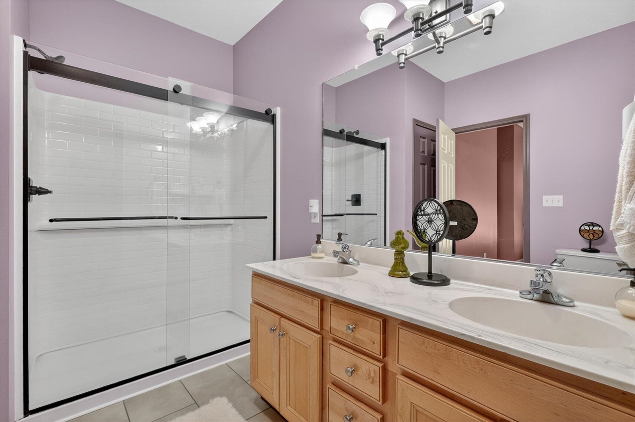 3427 Easy Street St. Joseph, MI 49085 - Photo 13 of 32