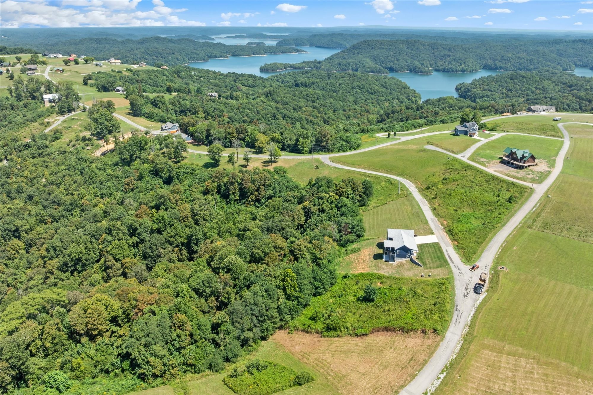 0 Mallard Road Celina, TN 38551 - Photo 7 of 8 a view of a tennis court