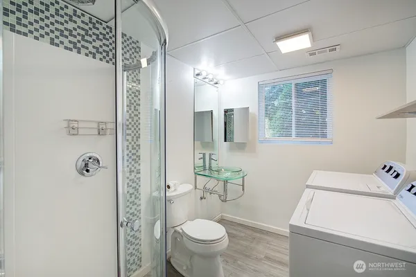 $3,800 | 8435 198th Place Southwest, Edmonds, WA 98026